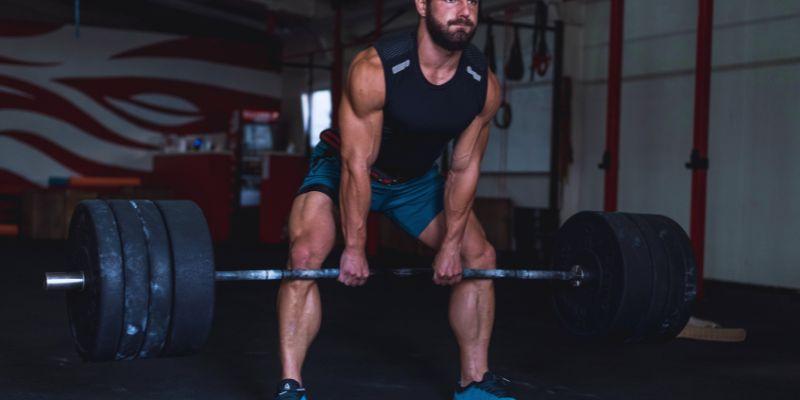 Why You Should Be Lifting Heavy to Build Strength and Confidence